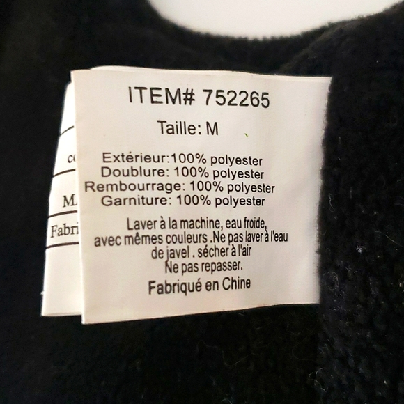 Outdoor dog hooded winter jacket - Picture 8 of 9